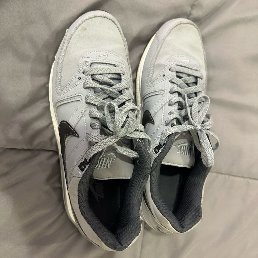 Nike Air Gray Sneakers Modern Minimalist Design - Men’s US size 10